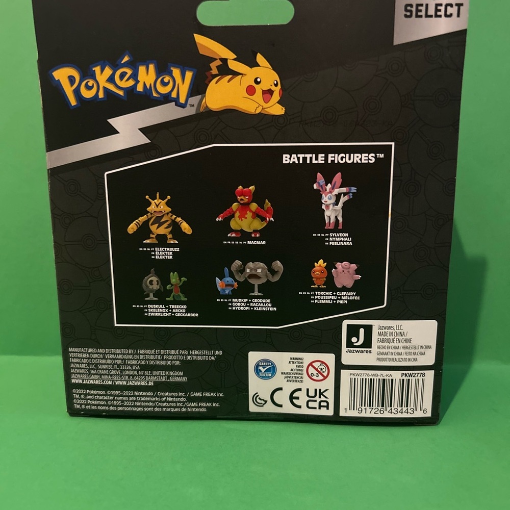 Pokémon Evolution Multi-Pack with Pikachu, Raichu, and Pichu - Picture 2 of 2